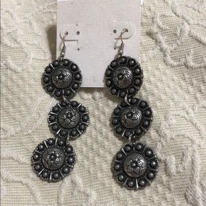 Western style earrings